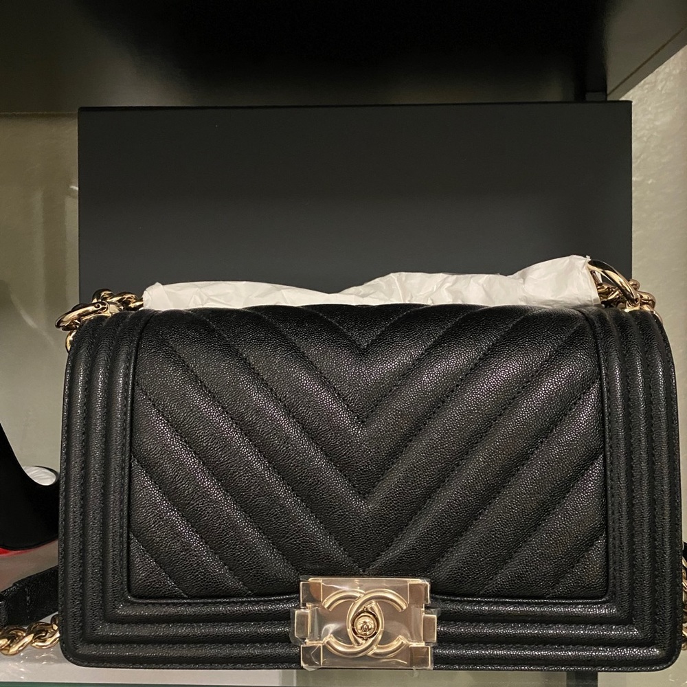 CHANEL - Boy Chevron Calf Skin Caviar